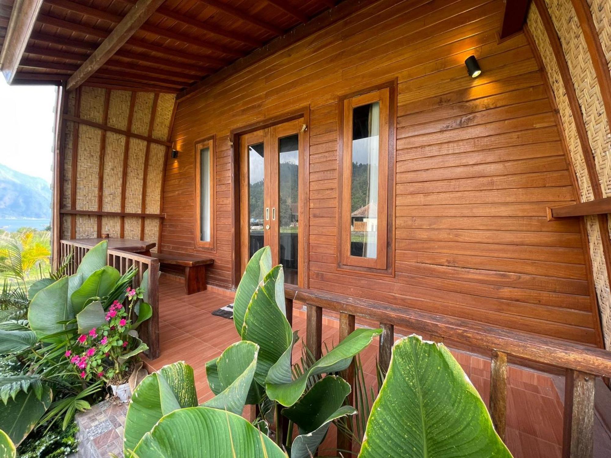 Volcano Cabins Kubupenlokan Екстериор снимка